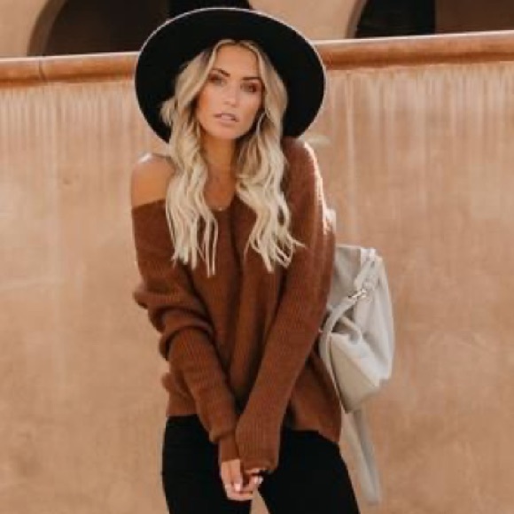 Vici Sweaters - VICI Sweater